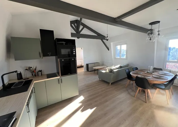 L\'Hostellerie Des Vieux Plats Lgt 6